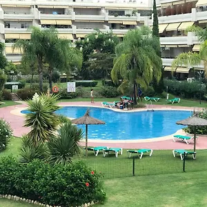 https://apartament-guadalmina.es-andalucia.com