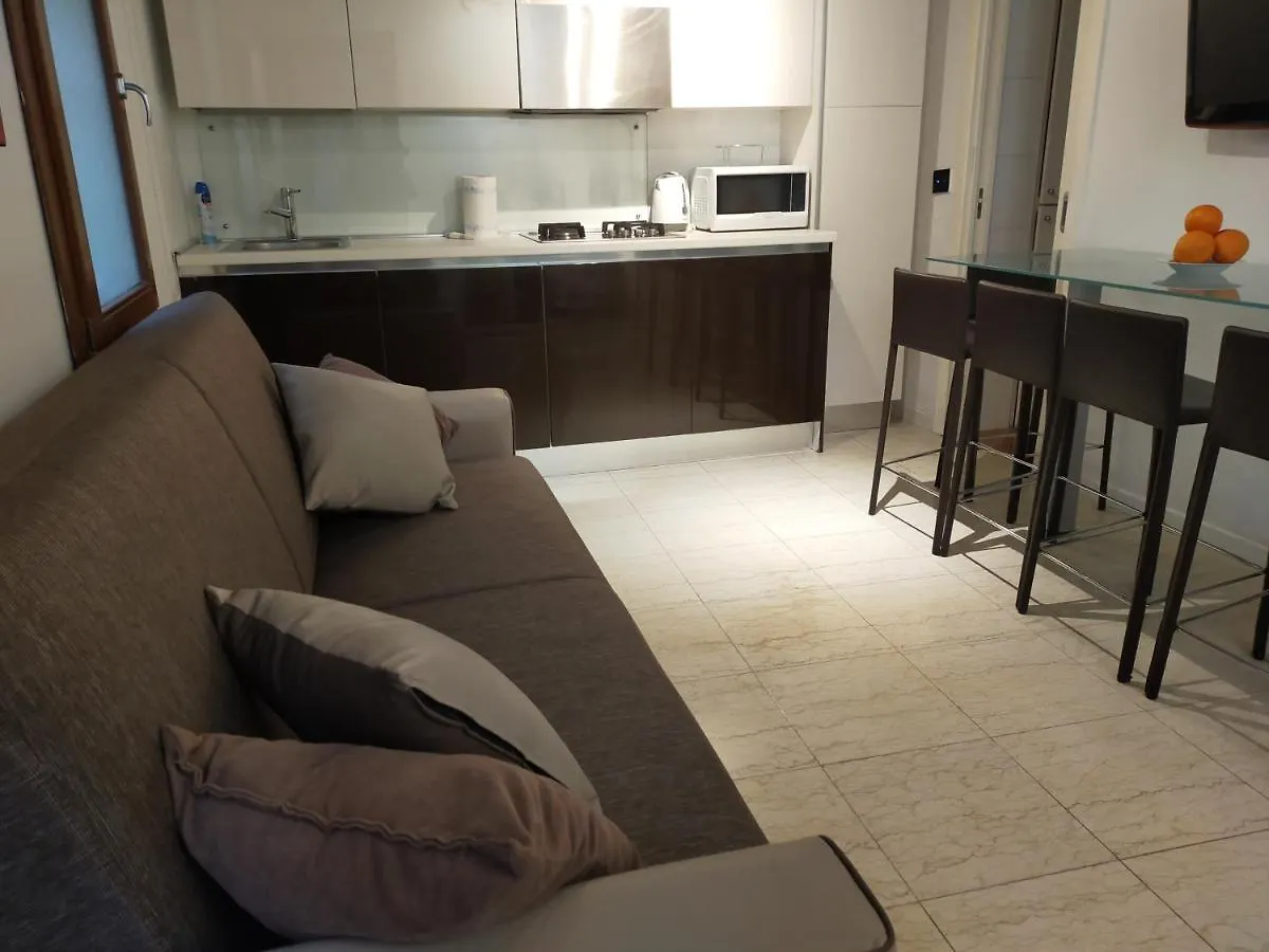 Biennale Apartment Near San Marco Velence